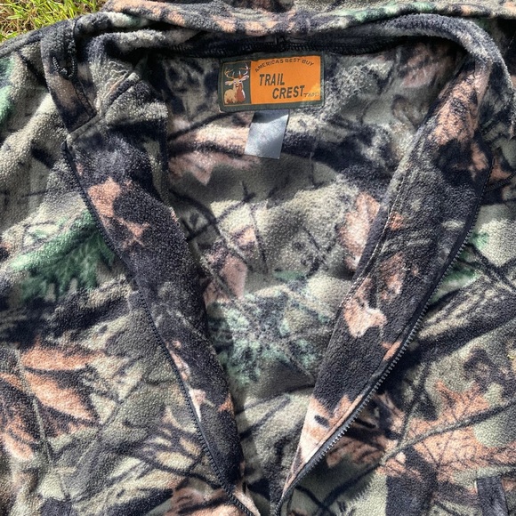 Men’s Camo Jacket - Picture 3 of 6